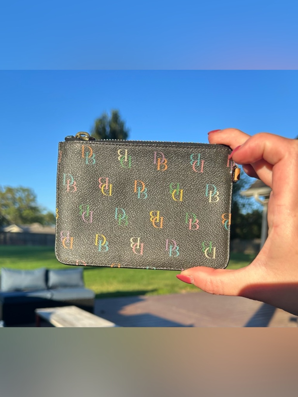 Vintage Dooney & Bourke Y2K Signature Rainbow Monogram Zip Wallet EUC - Picture 2 of 9